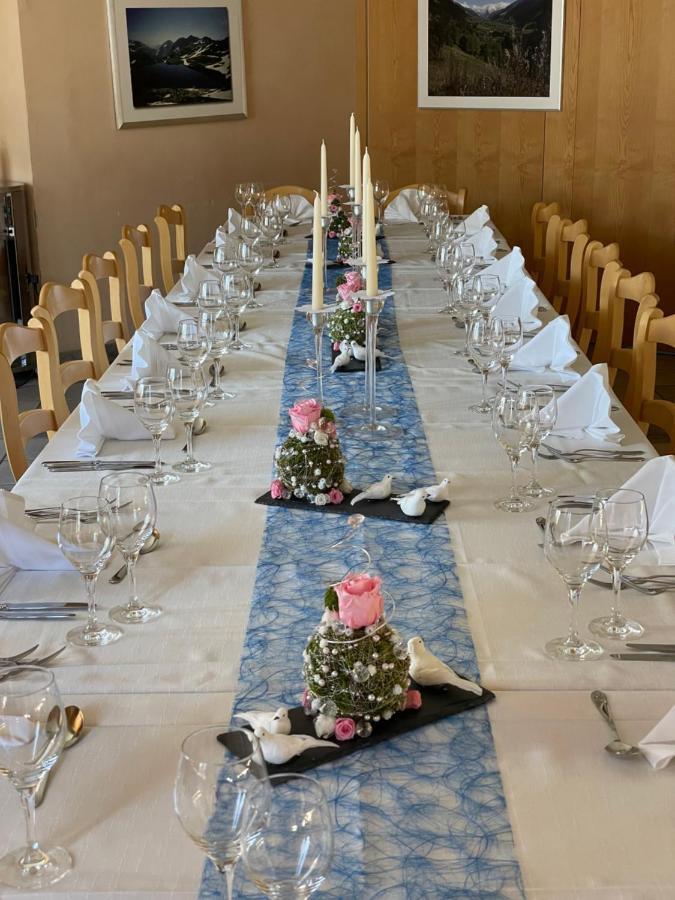 Reckingen Hotel Restaurant Gommerhof מראה חיצוני תמונה
