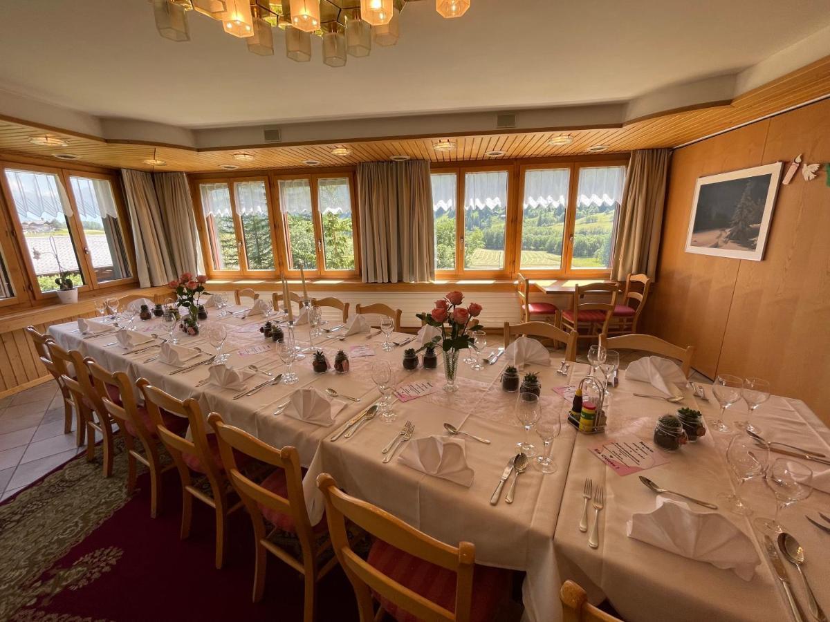 Reckingen Hotel Restaurant Gommerhof מראה חיצוני תמונה