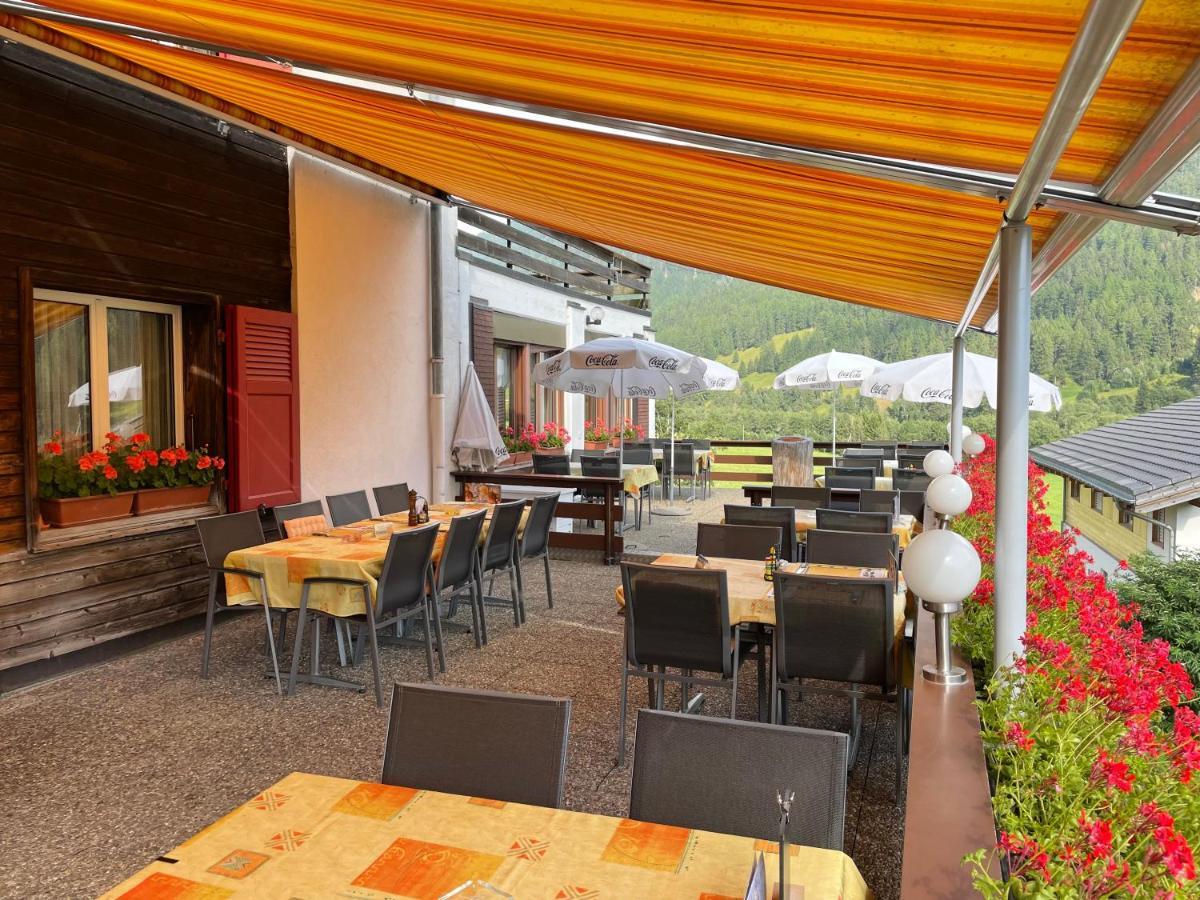 Reckingen Hotel Restaurant Gommerhof מראה חיצוני תמונה